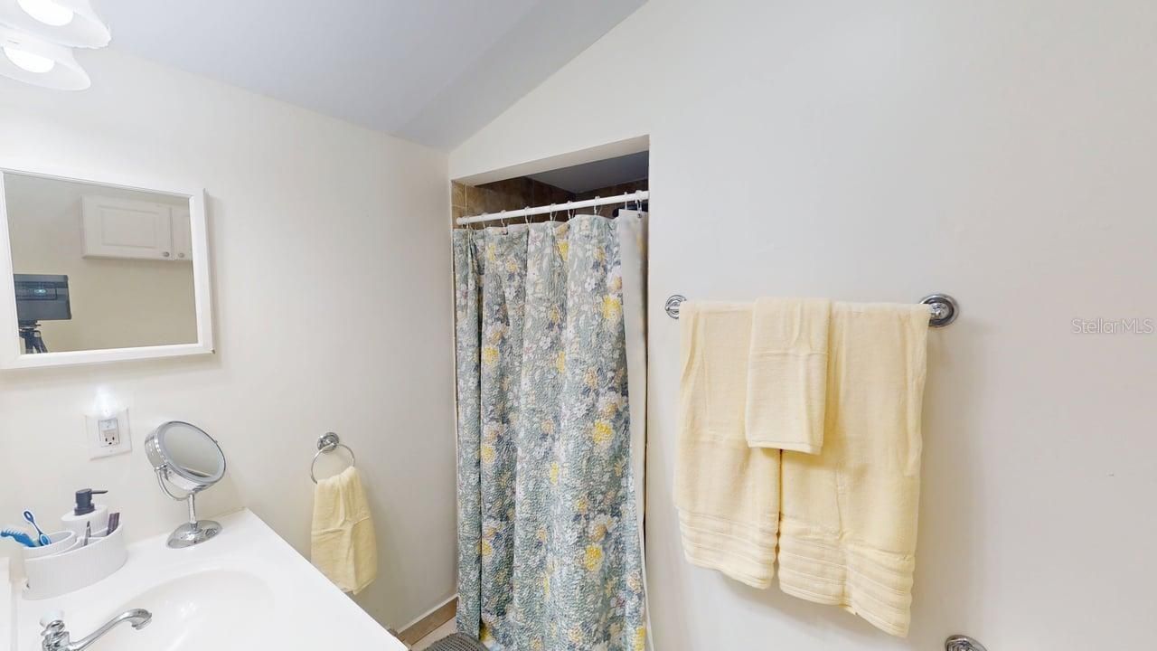 2912 Hawthorne Street, Sarasota, FL 34239 Photo