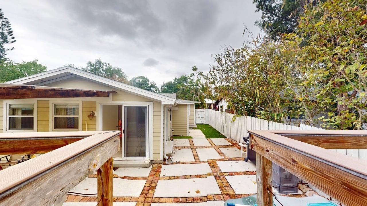 2912 Hawthorne Street, Sarasota, FL 34239 Photo