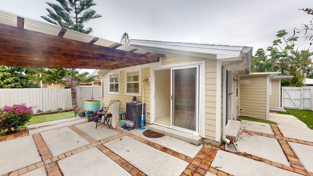 2912 Hawthorne Street, Sarasota, FL 34239 Photo