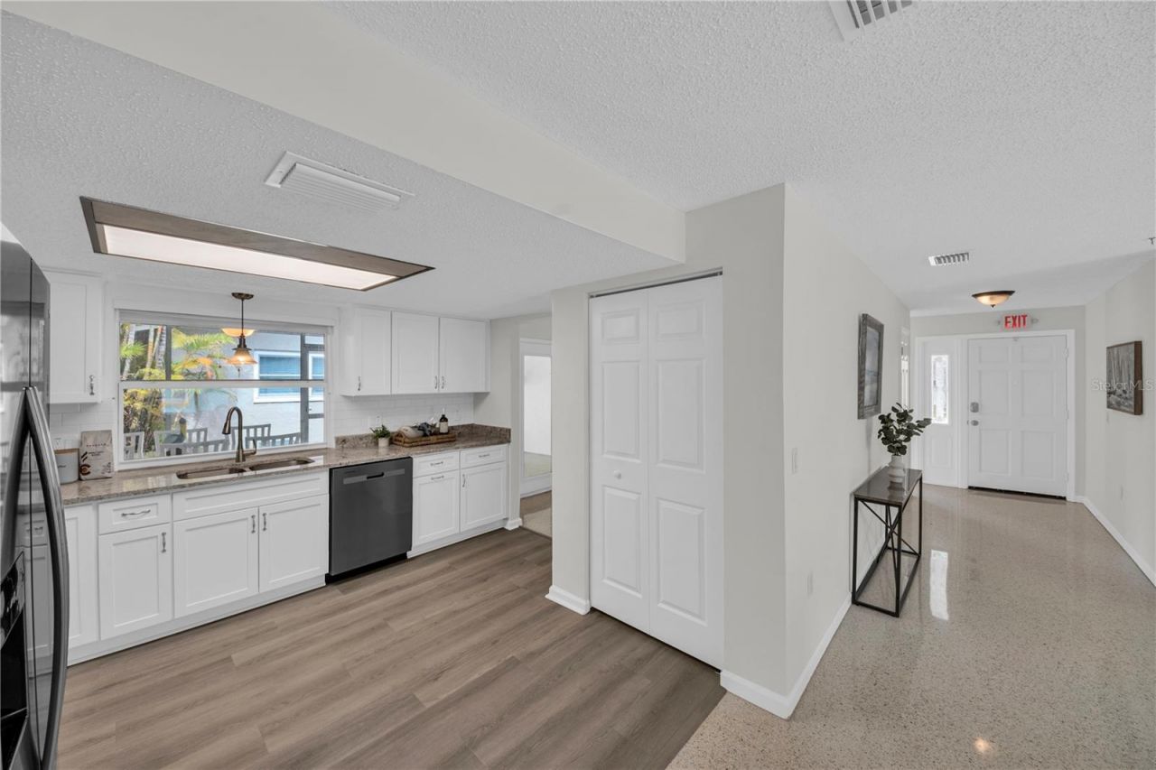121 10th Ave , Indian Rocks Beach, FL 33785 Photo