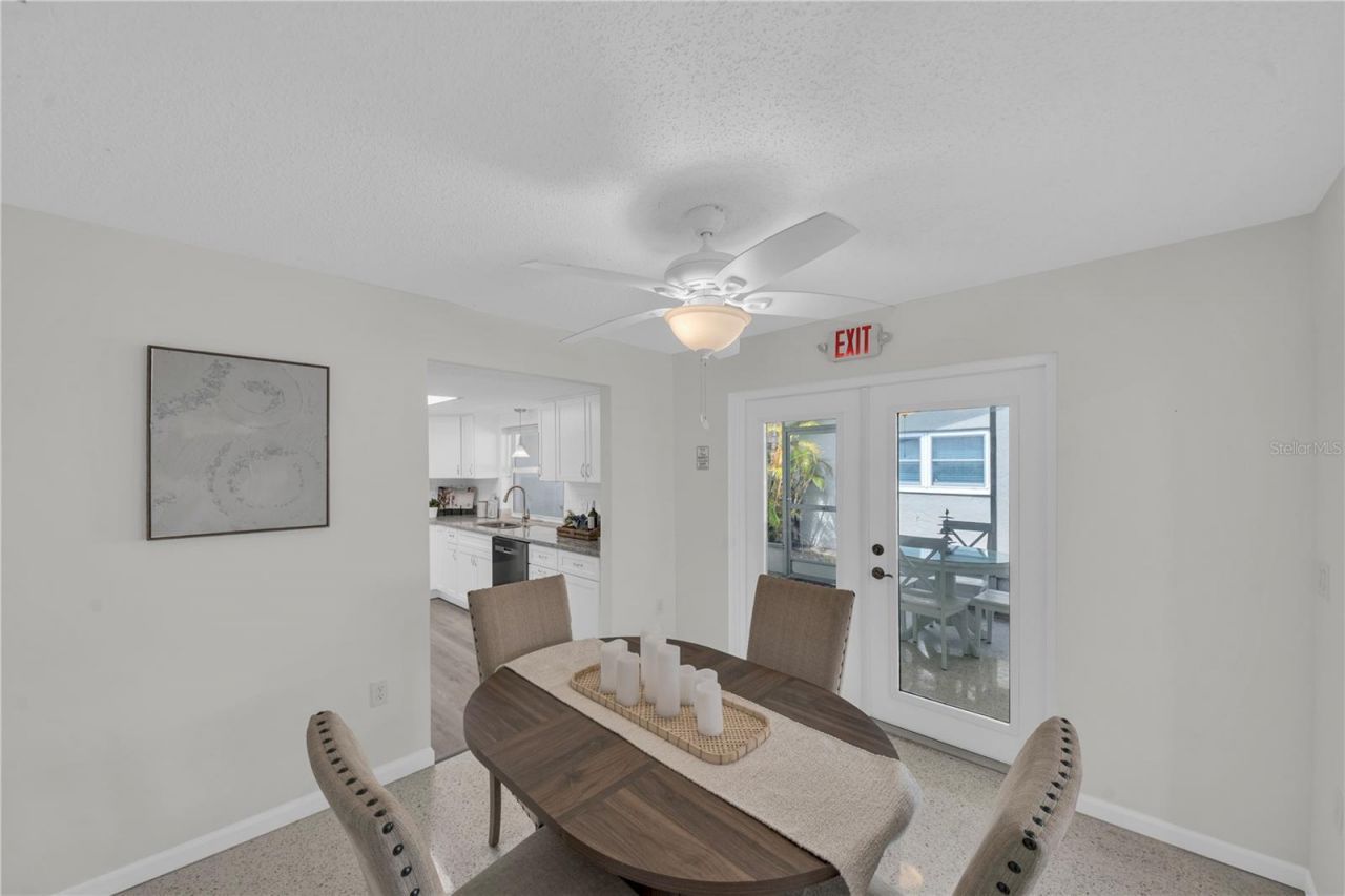 121 10th Ave , Indian Rocks Beach, FL 33785 Photo