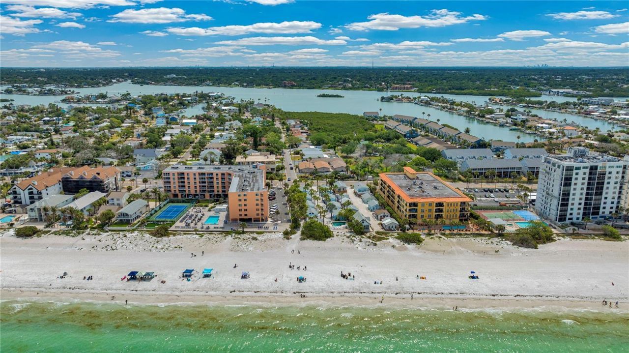 121 10th Ave , Indian Rocks Beach, FL 33785 Photo