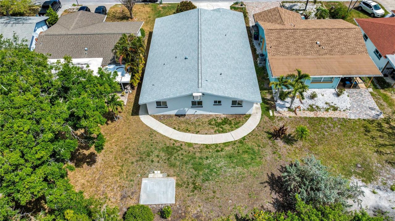 121 10th Ave , Indian Rocks Beach, FL 33785 Photo