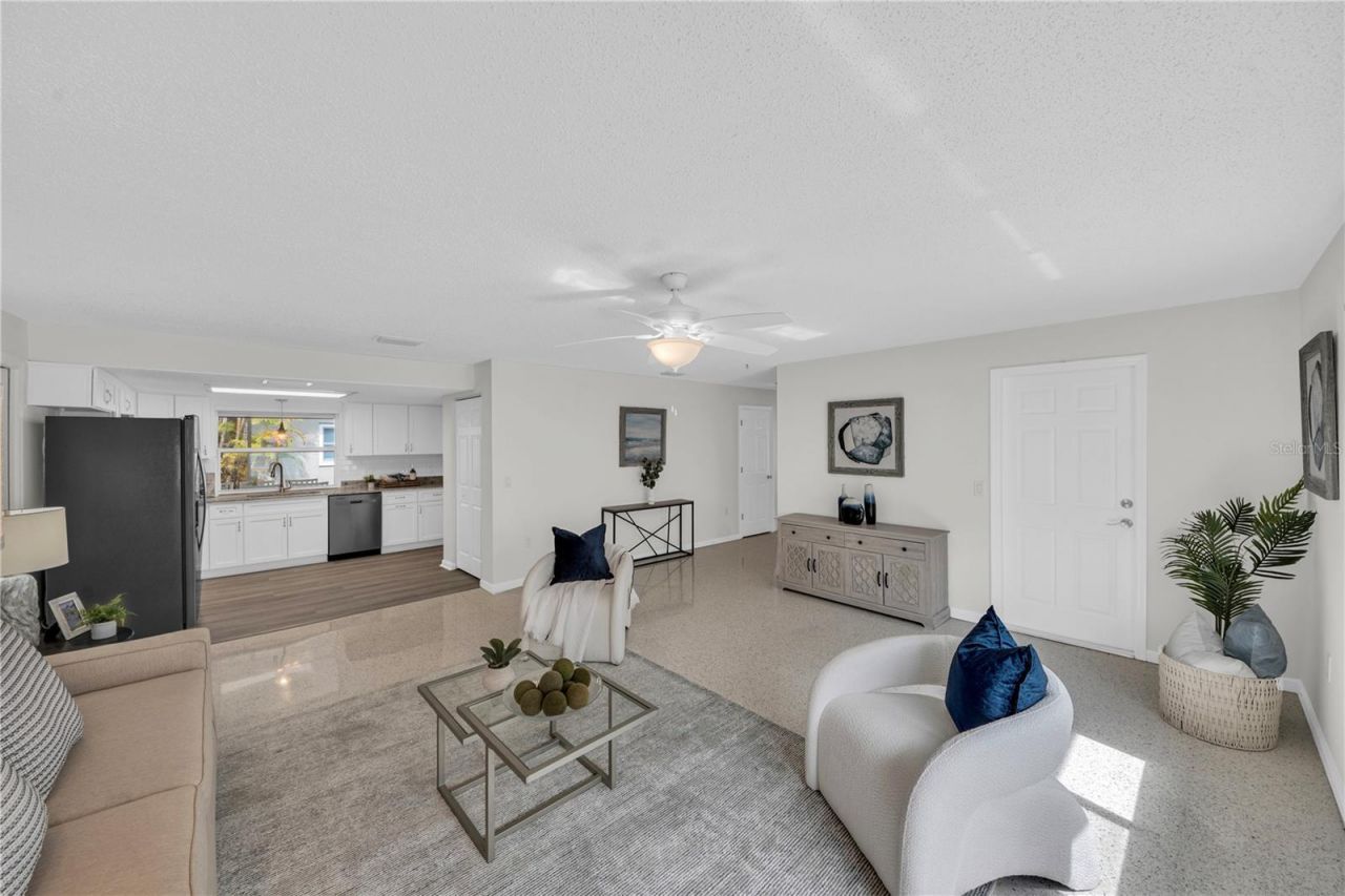 121 10th Ave , Indian Rocks Beach, FL 33785 Photo