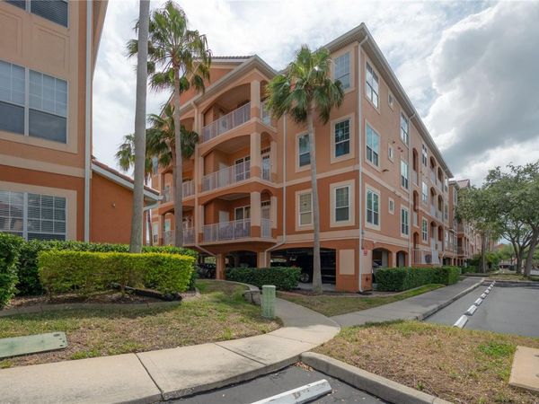5000 CULBREATH KEY WAY , Unit 8-302, TAMPA, FL 33611