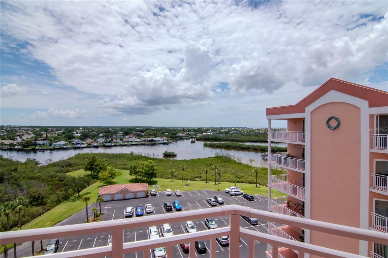 4516 Seagull Drive , Unit 916, New Port Richey, FL 34652 Photo