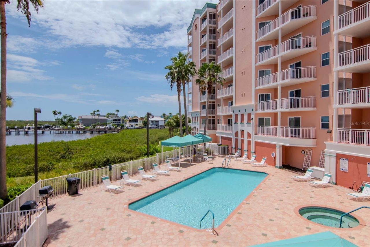 4516 Seagull Drive , Unit 916, New Port Richey, FL 34652 Photo