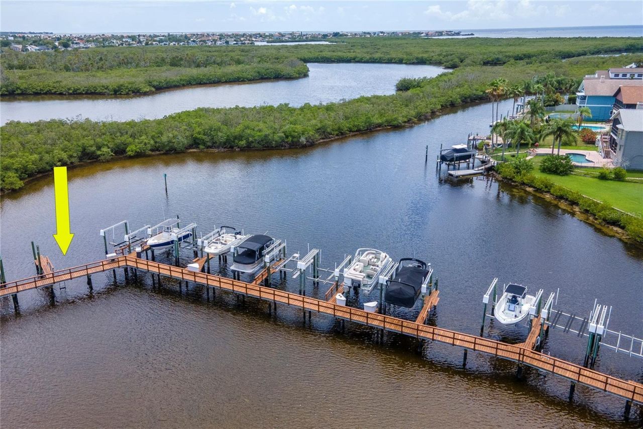 4516 Seagull Drive , Unit 916, New Port Richey, FL 34652 Photo