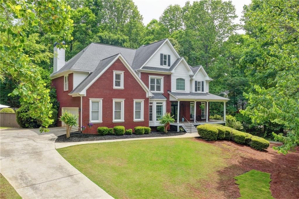 5062 Oak Farm Way, Flowery Branch, GA 30542 Main Photo