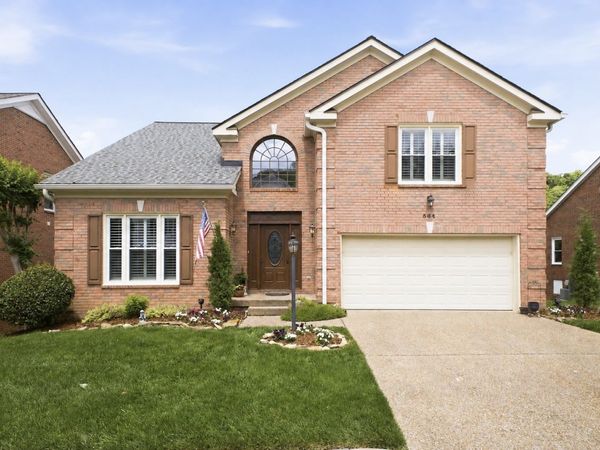 504 Stratford Ct , Franklin, TN 37069