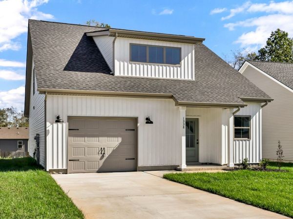 1338 Isaiah Dr , Clarksville, TN 37042