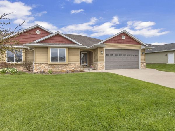 4103 Spring Ct, Sheboygan, WI 53083