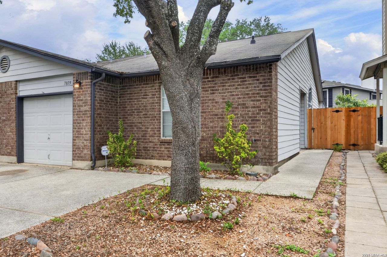 7819 Galaway Bay, Unit 7918, San Antonio, TX 78240 Main Photo