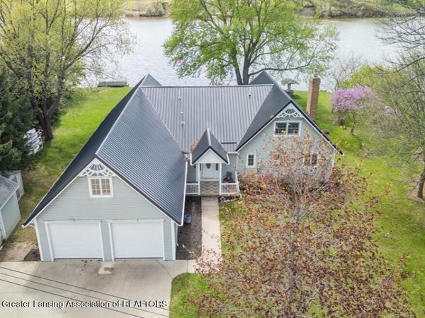 4941 Skyline Drive, Perrinton, MI 48871