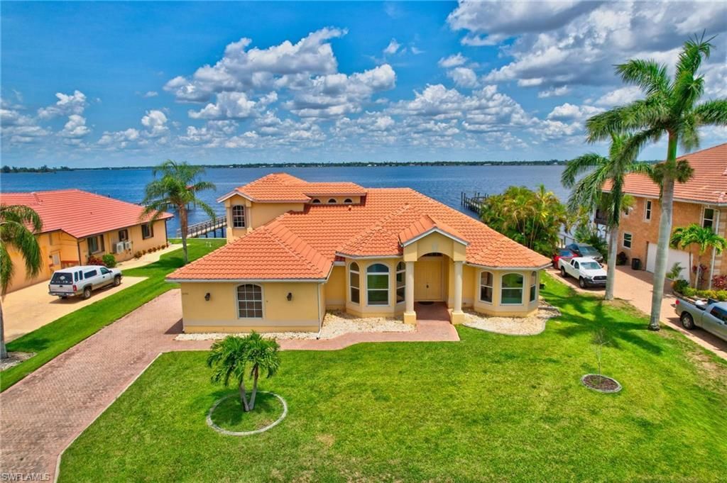 6140 River Shore Ct, North Fort Myers, FL 33917 Photo