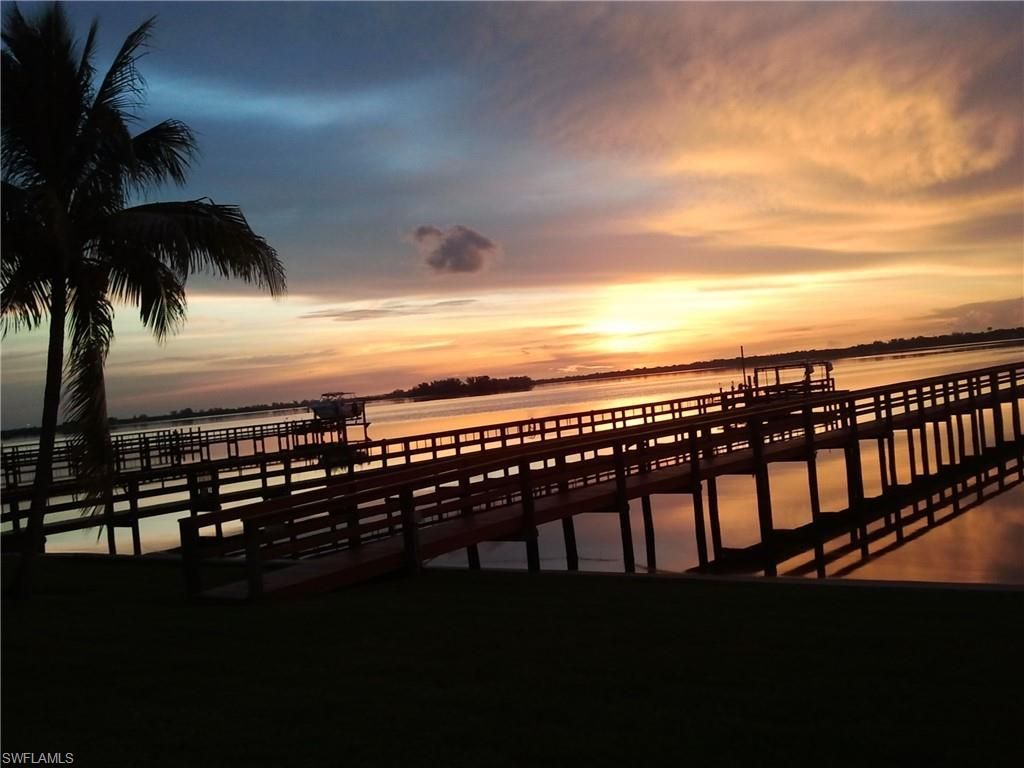 6140 River Shore Ct, North Fort Myers, FL 33917 Photo