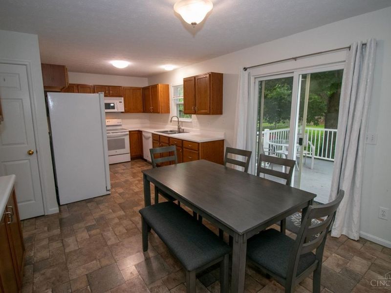 6289 Maple Grove, Morrow, OH 45152 Photo 14