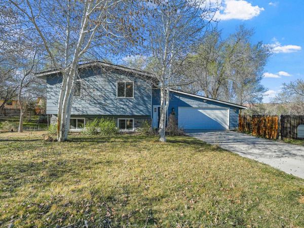 527 Greenbelt Court, Grand Junction, CO 81507
