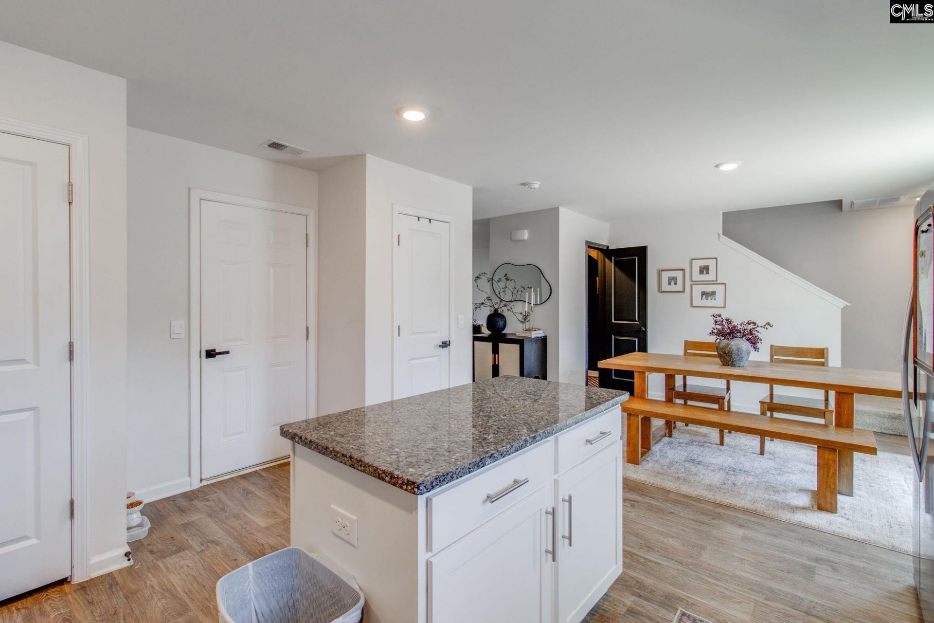 1075 Belmont Green Road  Photo 11