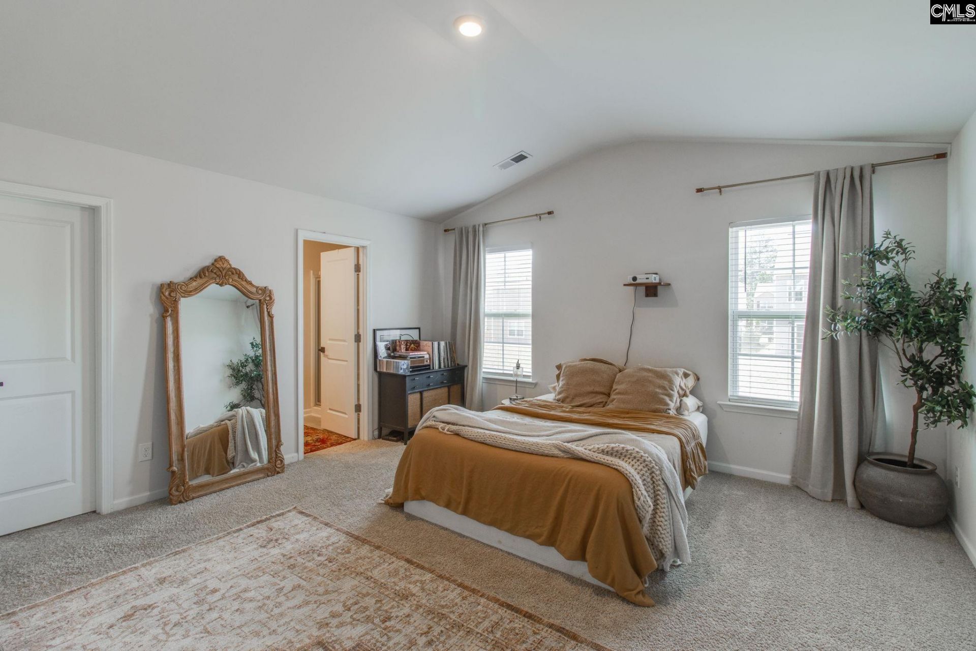 1075 Belmont Green Road  Photo 16