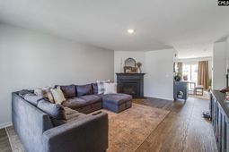 1075 Belmont Green Road  photo 4