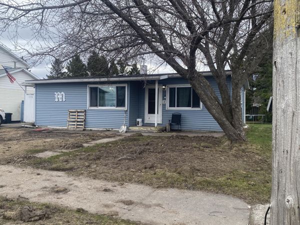 1116 E Portage AVE, Sault Ste Marie, MI 49783