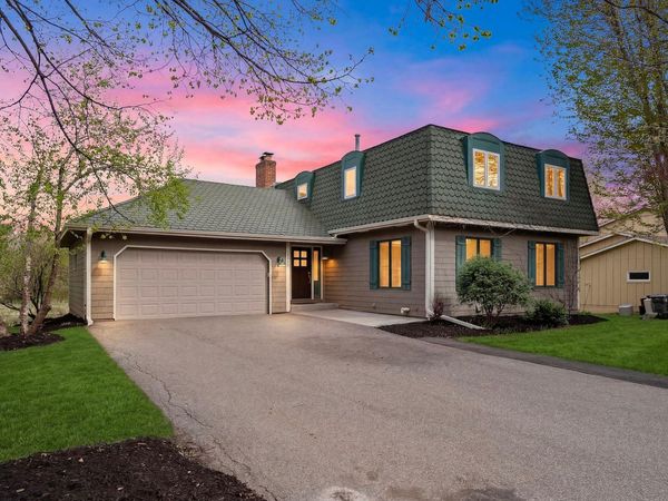 2910 Alvarado Lane N, Plymouth, MN 55447
