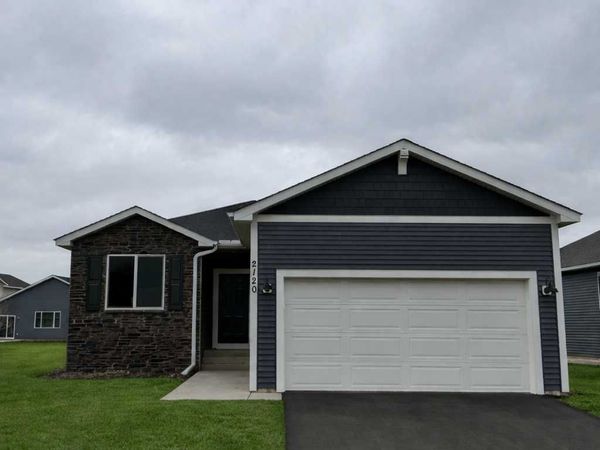 2120 Ridgepointe Drive , Hastings, MN 55033