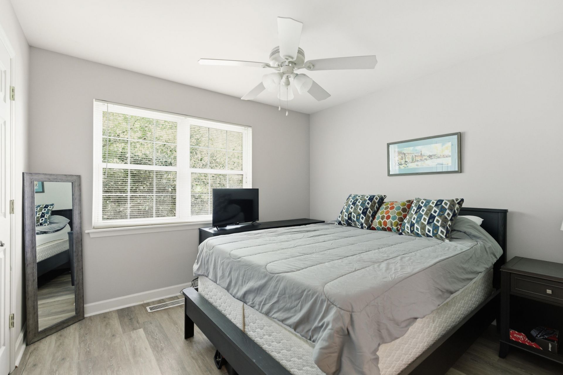 1291 Mathis Ferry Road Photo 14