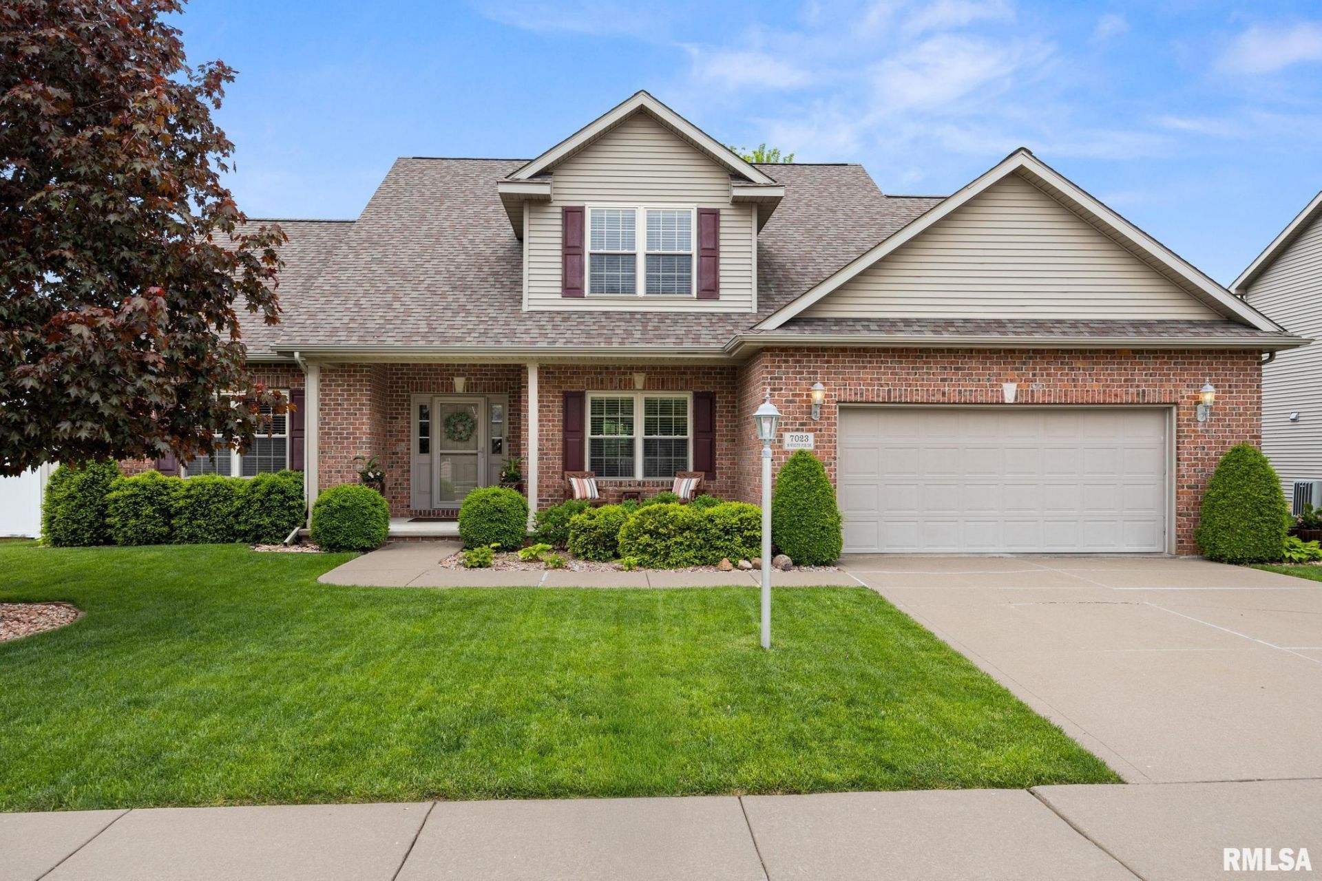 7023 White Fir Drive, Edwards, IL 61528 Main Photo