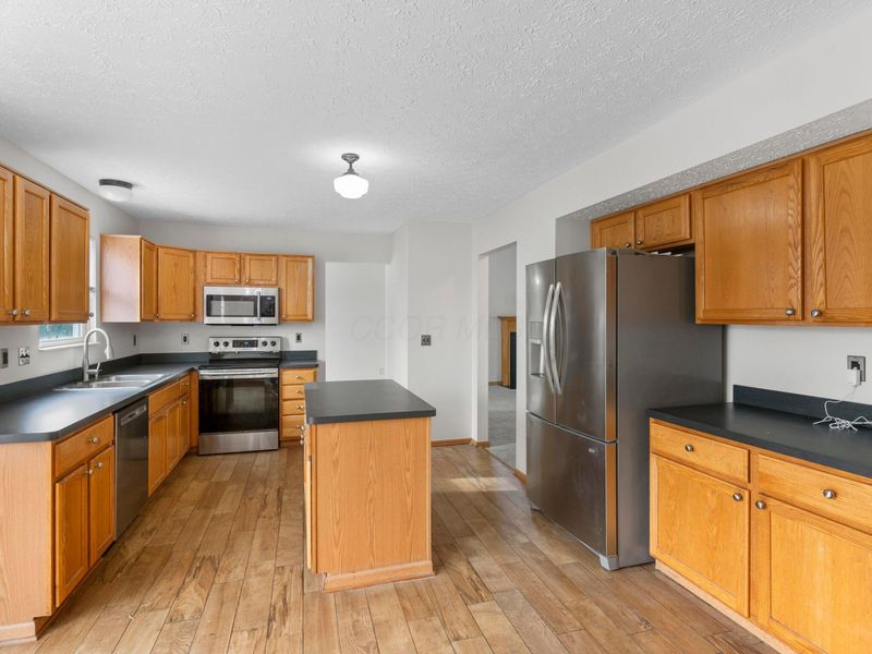 7741 Sherridon Drive , Blacklick, OH 43004 Photo 12