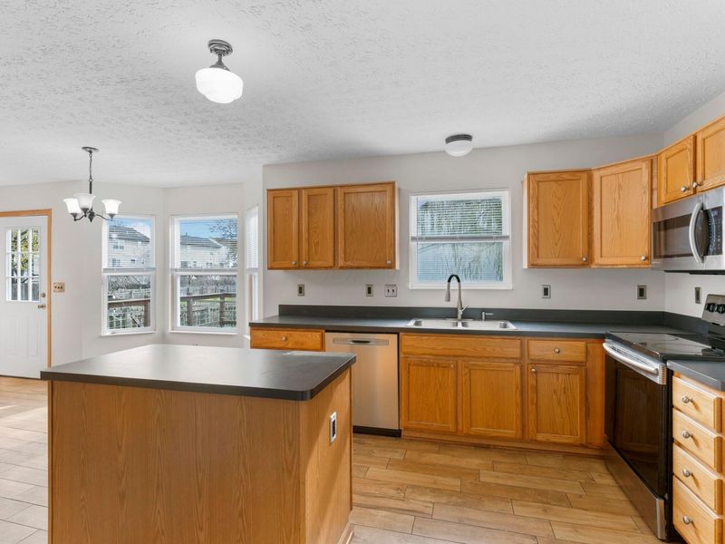 7741 Sherridon Drive , Blacklick, OH 43004 Photo 16