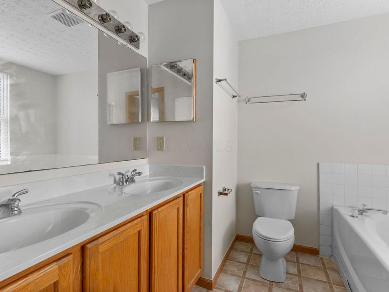 7741 Sherridon Drive , Blacklick, OH 43004 Photo 28