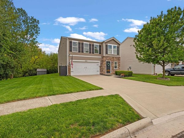 5021 Grimm Drive, Lockbourne, OH 43137