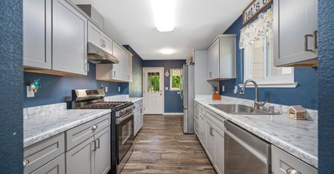 2560 Carson Way, Sacramento, CA 95821 Photo