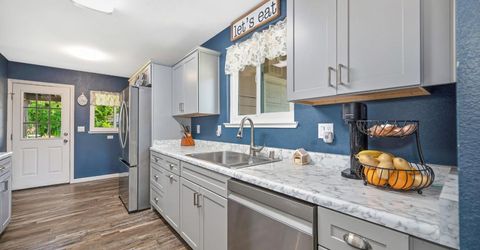 2560 Carson Way, Sacramento, CA 95821 Photo