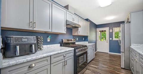 2560 Carson Way, Sacramento, CA 95821 Photo