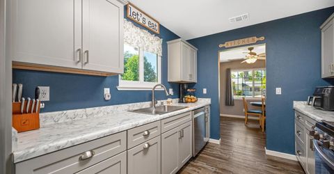 2560 Carson Way, Sacramento, CA 95821 Photo