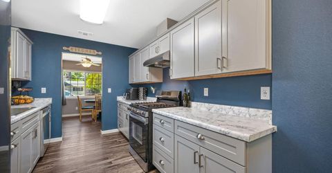 2560 Carson Way, Sacramento, CA 95821 Photo
