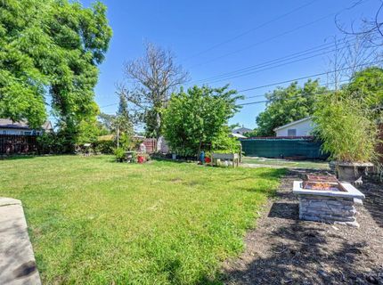2560 Carson Way, Sacramento, CA 95821 Photo