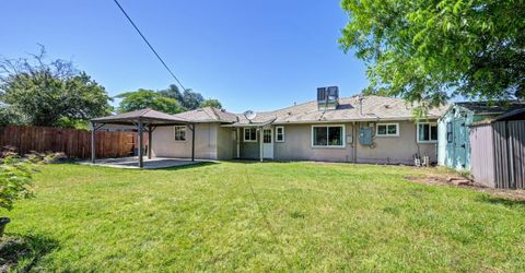 2560 Carson Way, Sacramento, CA 95821 Photo