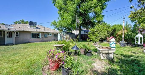 2560 Carson Way, Sacramento, CA 95821 Photo