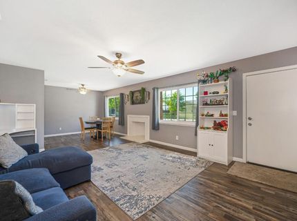 2560 Carson Way, Sacramento, CA 95821 Photo