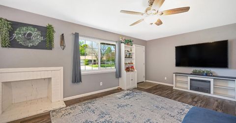 2560 Carson Way, Sacramento, CA 95821 Photo