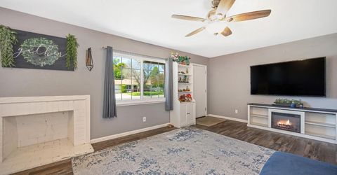 2560 Carson Way, Sacramento, CA 95821 Photo