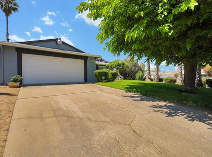 7299 Dutch Flat Dr, North Highlands, CA 95660 Photo