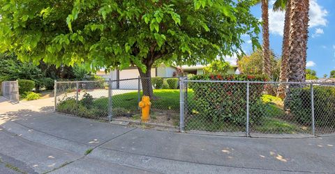 7299 Dutch Flat Dr, North Highlands, CA 95660 Photo