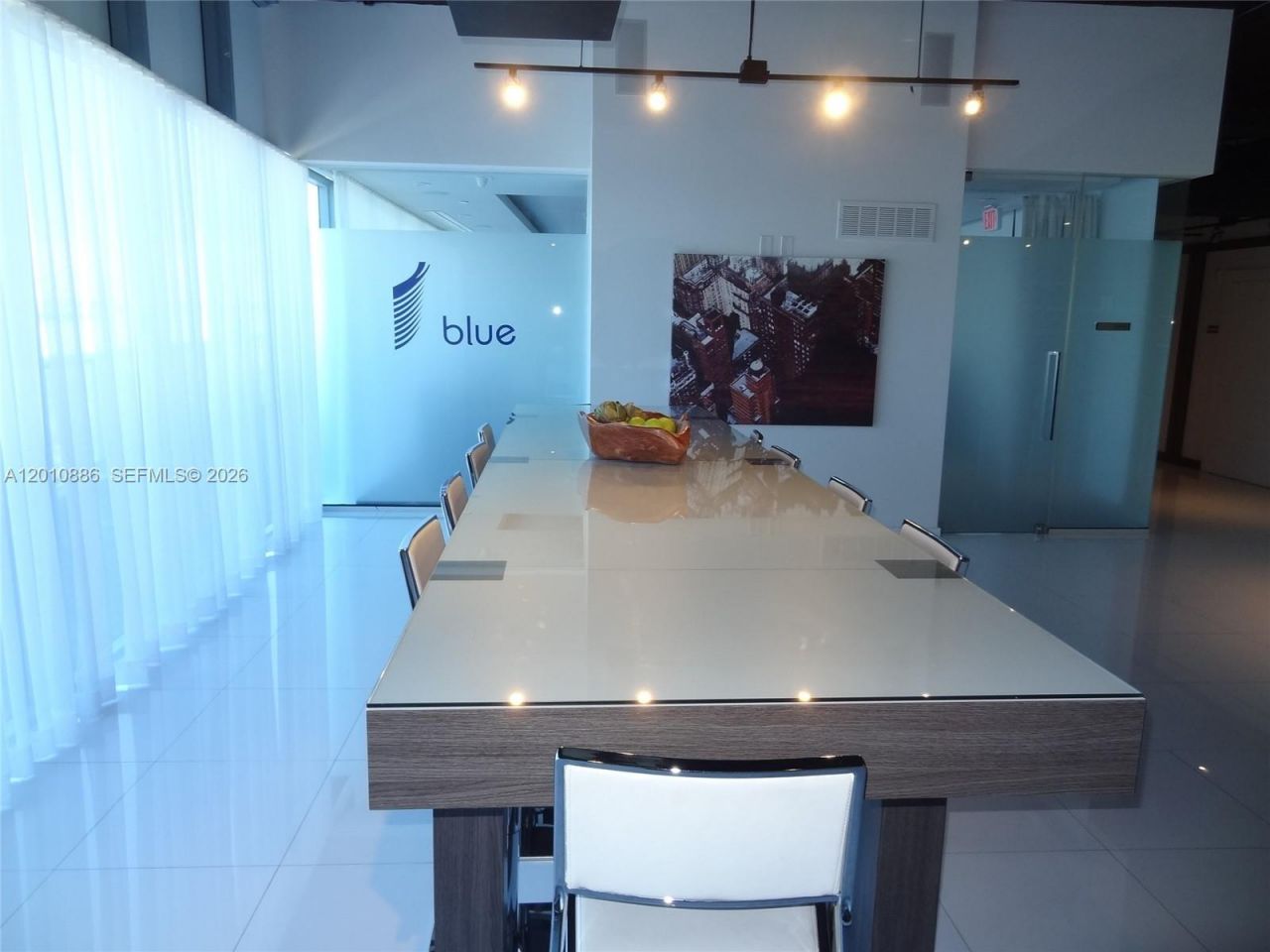 601 NE 36th St , Unit 1705, Miami, FL 33137 Photo