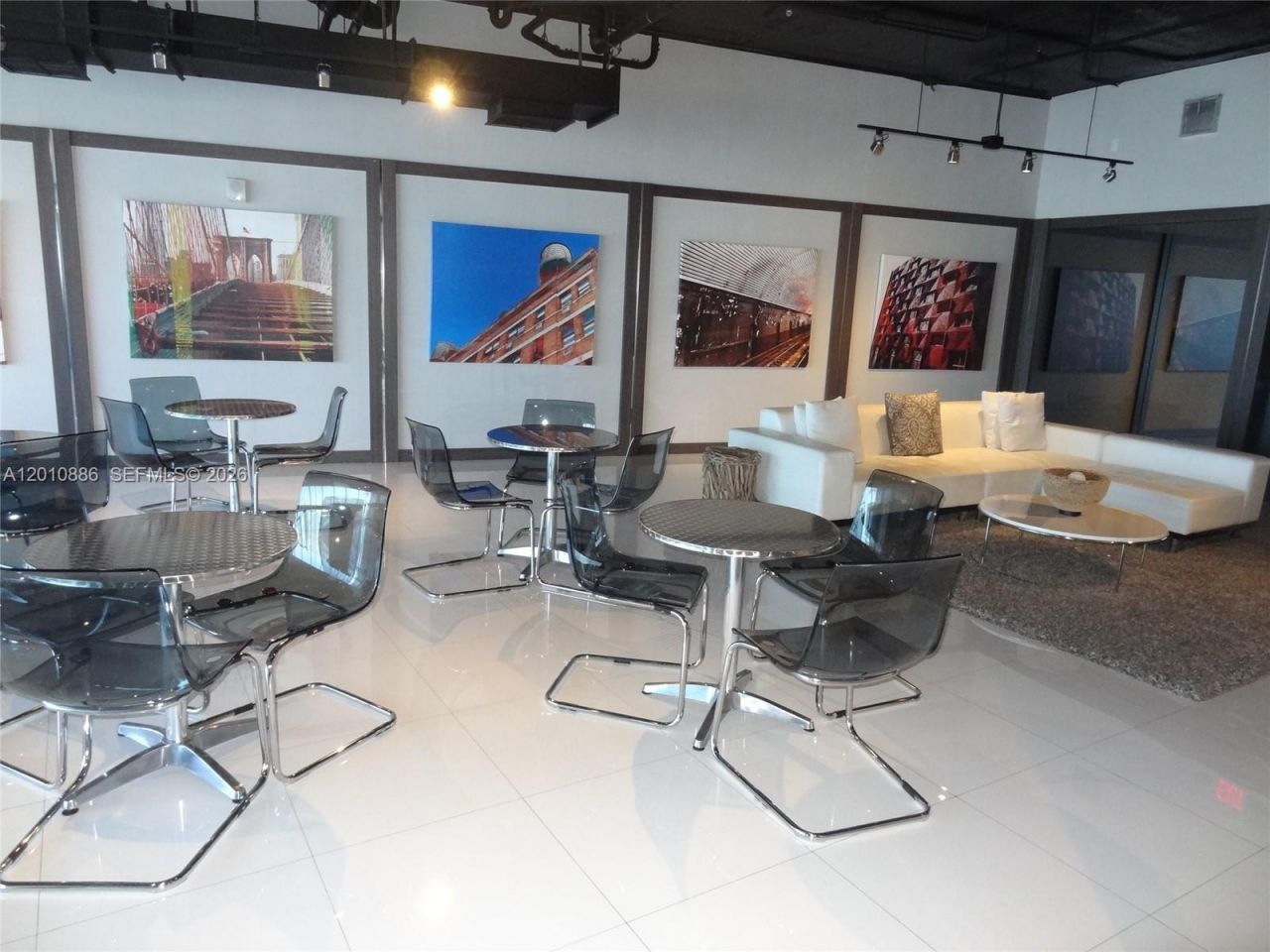 601 NE 36th St , Unit 1705, Miami, FL 33137 Photo