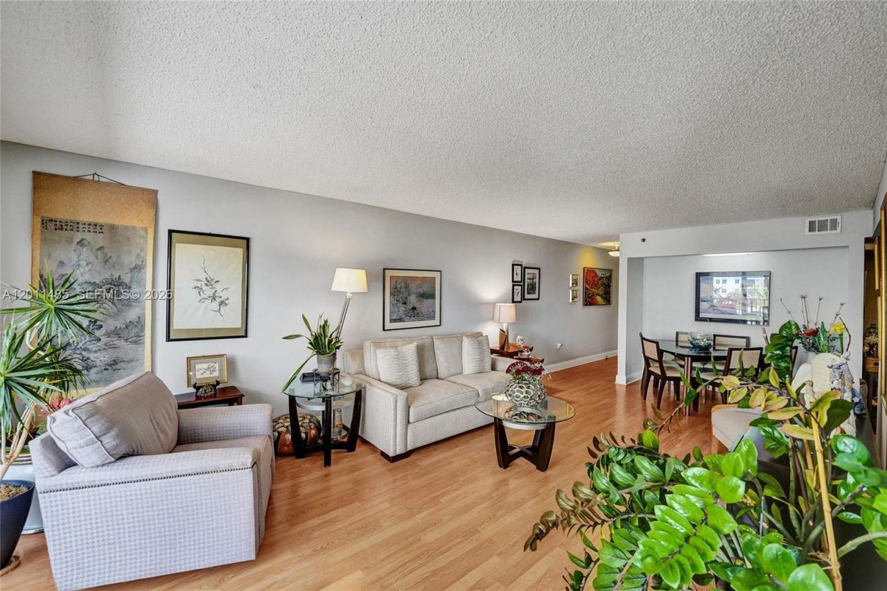 1201 S Ocean Dr , Unit 609S, Hollywood, FL 33019 Photo
